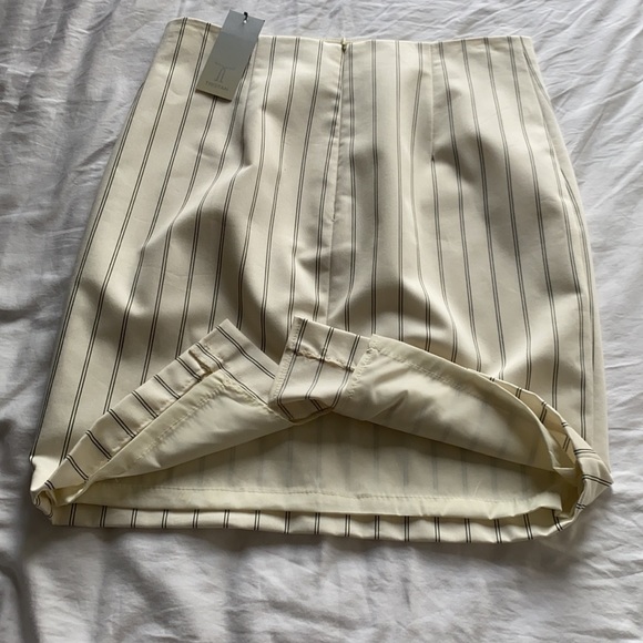 Tristan NEW striped skirt - Picture 3 of 5